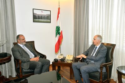 بوشكيان وماغرو بحثا في تعزيز  العلاقات بين لبنان وفرنسا 