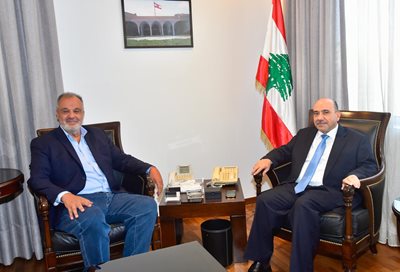 بوشكيان بحث مع الحديد العلاقات الصناعية بين لبنان والأردن